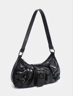 ブラックレザーショルダーバッグ