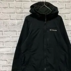 コロンビア　ソフトシェルジャケット！パーカーブラックSロゴ刺繍アウトドア1110