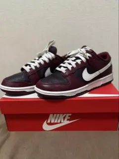 NIKE　ダンク LOW レトロ　スニーカーのサムネイル