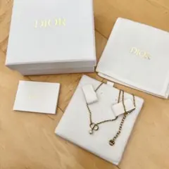ディオール Petit CD ネックレス