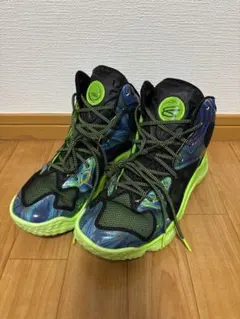 【ほぼ新品✨】アンダーアーマー バッシュ・スニーカー 27.0センチ 2025年最新】アンダーアーマー バッシュ 27の人気アイテム