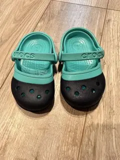 Crocs ベビーサンダル ネイビー×ミントグリーン