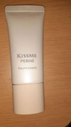 KISS ME ファウンクリーム 10ピンクオークル SPF25 PA++のサムネイル