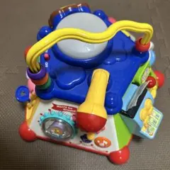 知育玩具 多機能アクティビティキューブのサムネイル