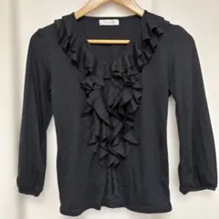 anySiS ブラック フリル Vネック トップス