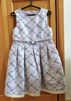 組曲 ワンピース 120　入学式　卒園式　発表会　ラベンダー色刺繍