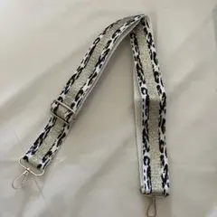 ショルダーベルト 最長約120㎝　　幅約4㎝　⑧