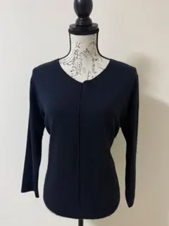 レディース　長袖Vネックニット　lサイズ　ネイビー