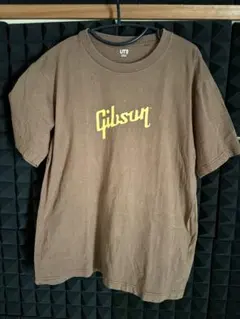 UNIQLO UT Gibson Hummingbird Tシャツのサムネイル