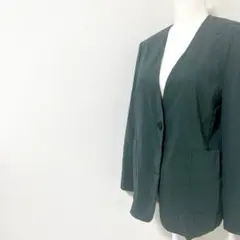アンタイトル　シンプルデザイン　リネン混ノーカラージャケット グリーンフォーマル