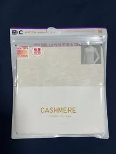 ユニクロC極暖ヒートテックカシミヤブレンドタートルネックT 30Natural