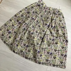 【難あり】テチチ　リバティ　花柄フレアスカート