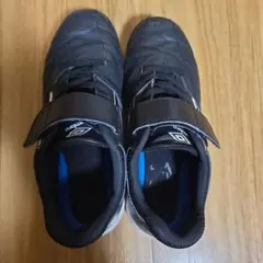 りんご2011様専用　Umbro ブラック サッカーシューズ ベルト付き