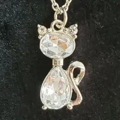 猫　ネックレス