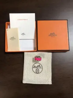 未使用　エルメス オランプ イヤーカフ レザー ピンク×シルバー　H柄のサムネイル