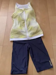 Reebok スポーツ用水着　9号のサムネイル