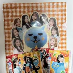 Qoo  TWICEクリアファイル※非売品(1セット400円〜) QOO & TWICE クリアファイル 4枚セット - メルカリ