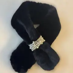 黒ファー マフラー パール装飾