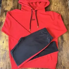 【Rady】美品☆レディ|セットアップ|赤|ブラック|ライン|刺繍|S