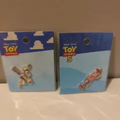 ☆新品未開封☆トイストーリー チャーム 2種セット　ウッディー　バズライトイヤー