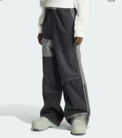 【adidas】KSENIASCHNAIDER パッチワークジーンズ