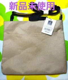 新品未使用　便利　撥水加工　サコッシュ　ショルダーバッグ　斜め掛けバック　超軽量