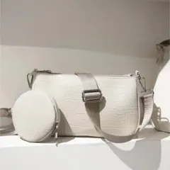 アイボリー クロコ型押しショルダーバッグ コインケース付き