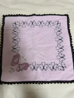 蝶刺繍 ピンクハンカチ
