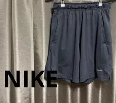 Nikeナイキ ハーフパンツ　ブラック　短パン