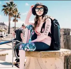 ラッシュガードレディースins大人気4点セット.日焼け止め対策 M