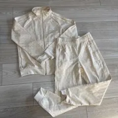 未使用　アディダス　ジャージ上下　オフホワイト　130