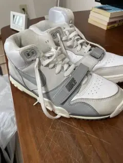 NIKE AIR TRAINER 1 25cm