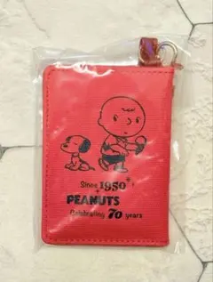 【新品タグ付き】PEANUTS スヌーピー パスケース 赤　50年代