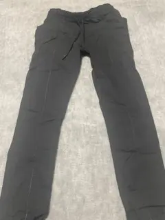 RIPVANWINKLE パンツ ブラックのサムネイル