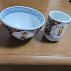 吉野家　どんぶりと湯呑みのサムネイル