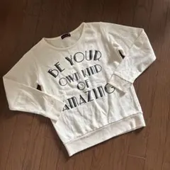 Lovetoxic M150センチ　ホワイト　トレーナースウェット