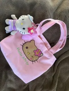 新品未使用日焼けハローキティ ランチミニトートバッグ ぬいぐるみ付