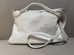 【美品】LAURA DI MAGGIO レザーショルダーバッグ ホワイト 星型のサムネイル