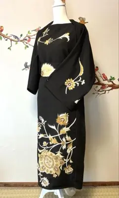 着物　留袖　リメイク　ロングワンピース　マーガレット風ストール　帯ベルトリボンのサムネイル
