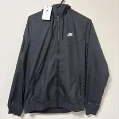 NIKE ナイキ　ウインドブレーカー　シャカシャカ　ランニングジャケット　新品