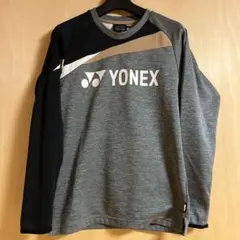 か*ろ様 【美品】YONEX ライトトレーナー　SS