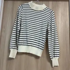 アースミュージックエコロジー Sストライプ パール ハイネックニット