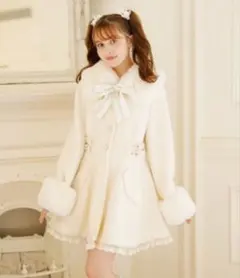 LIZ LISA ビジューリボン　ミニ丈Aラインコート ホワイト