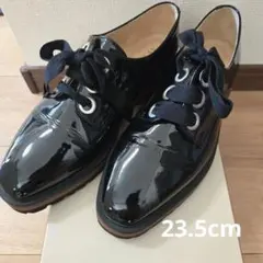 BARCLAY ブラックエナメルレースアップシューズ 23.5cmのサムネイル