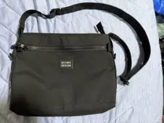 BEAMS DESIGN ショルダーバッグ ブラック