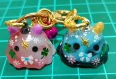 レジン✨️ハンドメイド　水晶入り　メンダコ　キーホルダー　2体セット