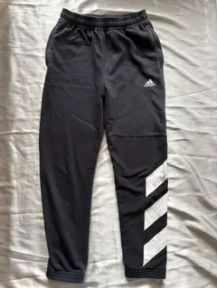 adidas 黒 長ズボン 160