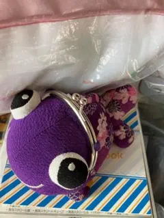 出目金　がま口ポーチ　和風柄　紫　パープル　金魚