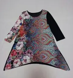 Desigual 花柄生地と黒メッシュドッキング チュニック ワンピース