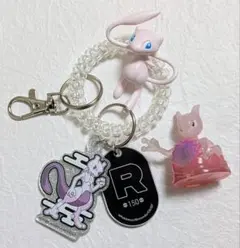 【美品！匿名配送】ポケモン 極楽湯 キーホルダー ミュウツー おまけつき